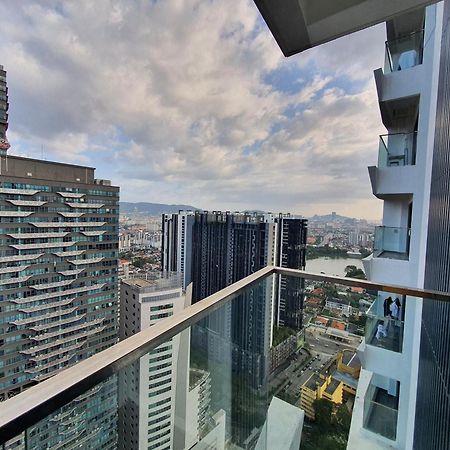 Reizz Residence By Luxury Suites Kuala Lumpur Dış mekan fotoğraf