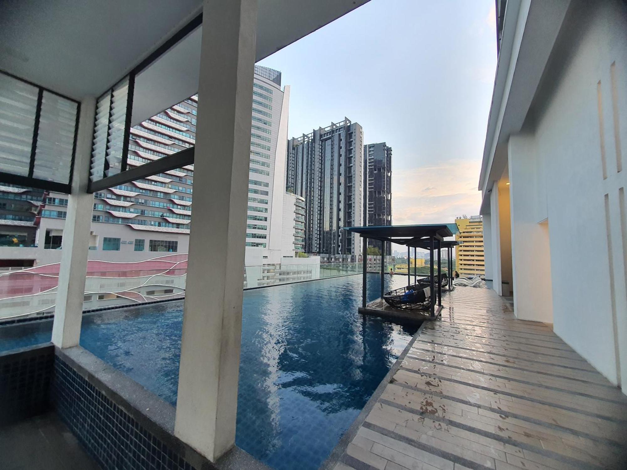 Reizz Residence By Luxury Suites Kuala Lumpur Dış mekan fotoğraf